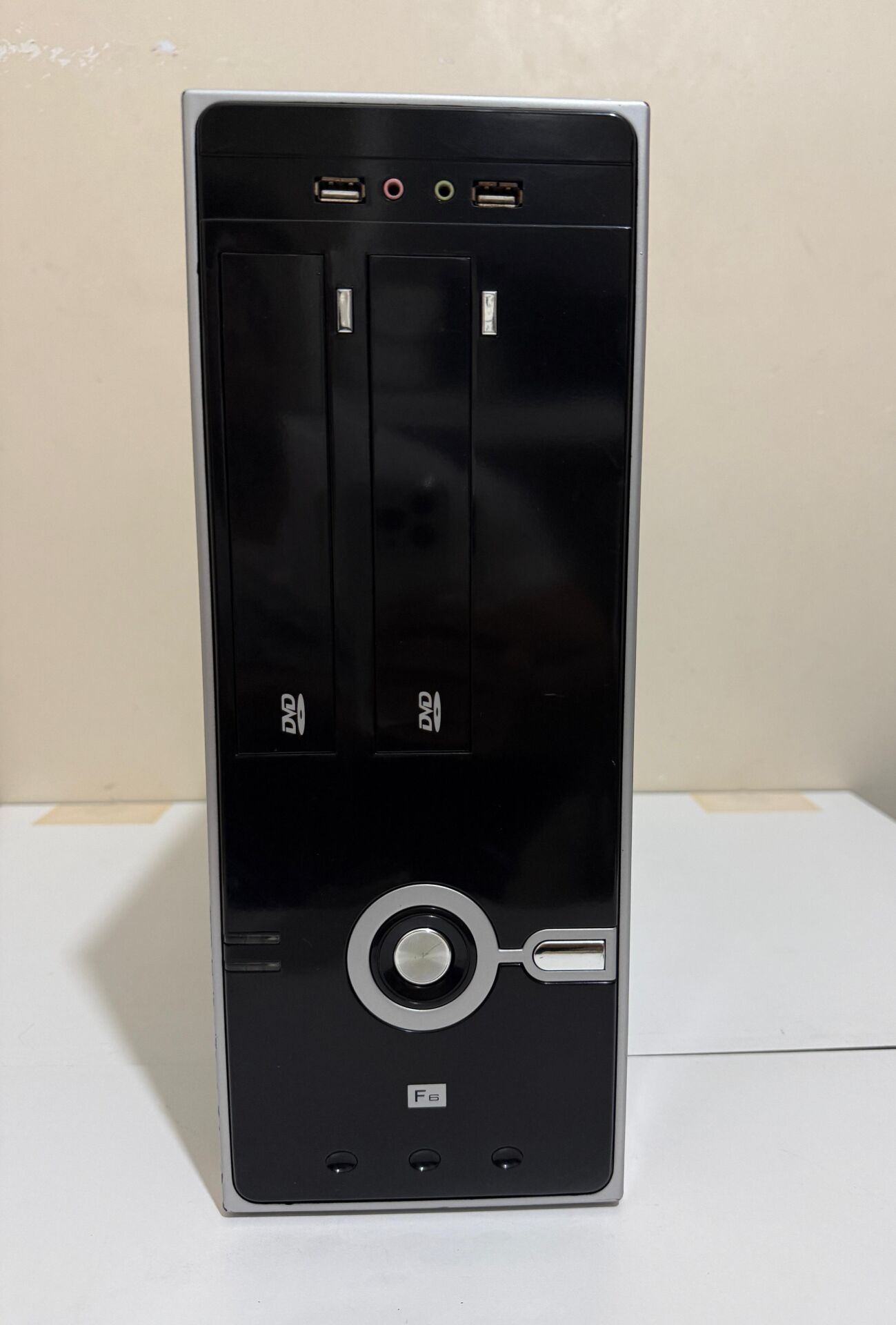 Asus Intel Core İ7 7.nesil 8gb Ram 240gb Sdd Masaüstü Bilgisayar